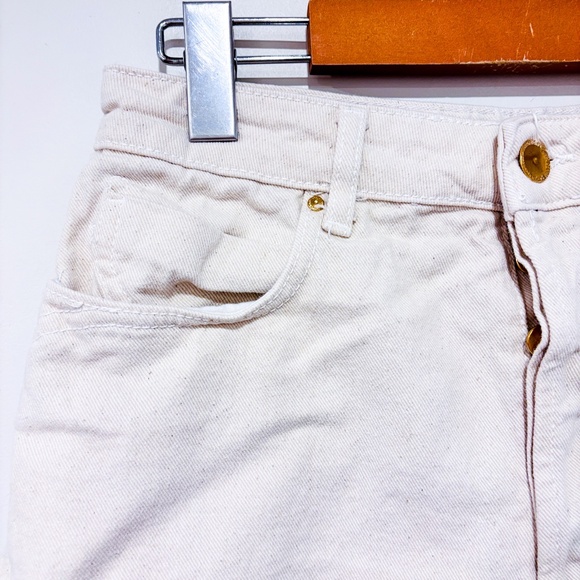 ZARA Beige jeans shorts - Picture 3 of 7